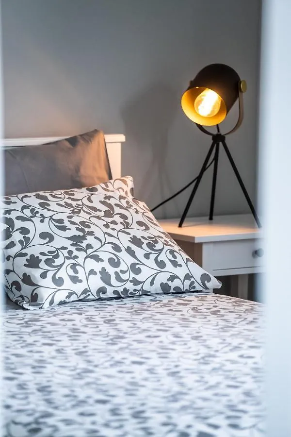 Rose House By Atlantic Holiday Machico  Portugal